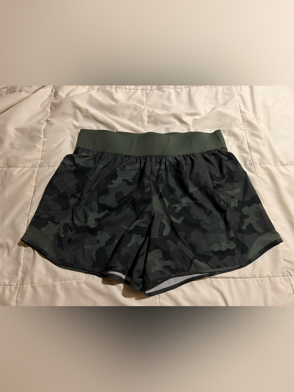 tek gear Dark Green & Black Camo Athletic Shorts